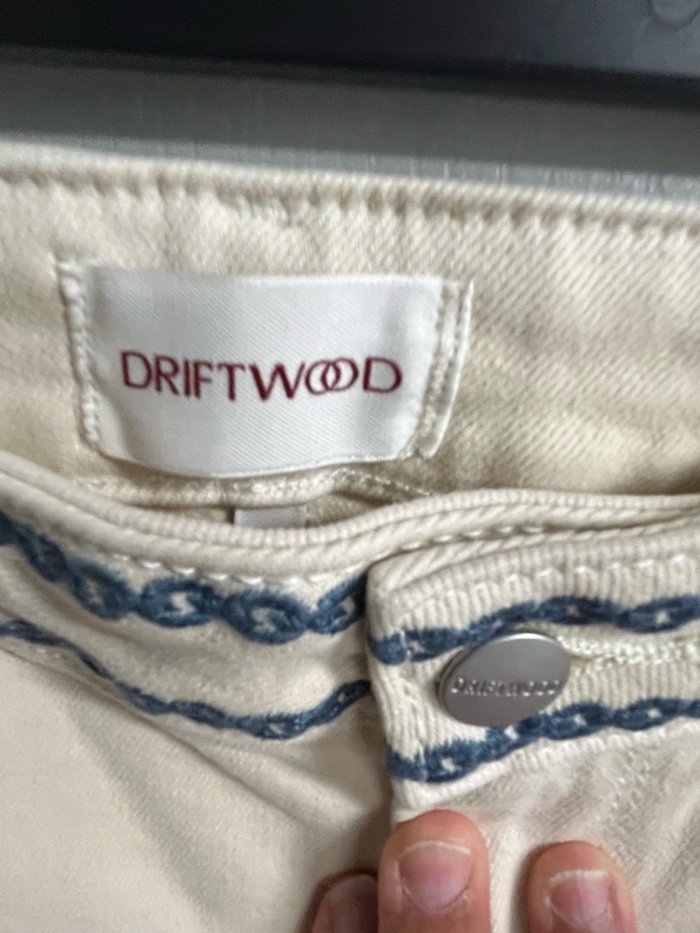 DRIFTWOOD Barbara Barrel Leg Cream Ankle Jeans with Navy Floral Embroidery - Picture 6 of 8